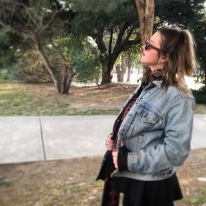 Meet your Posher, Janee